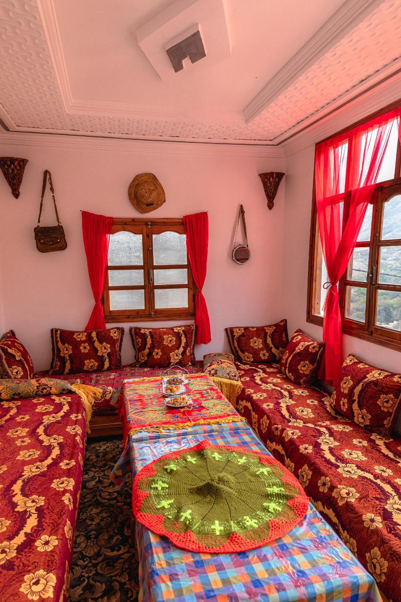 Amazigh Family Riad Imlil  Luaran gambar